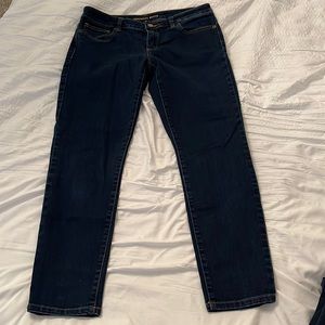 Michael Kors dark denim sz 8 skinny jeans